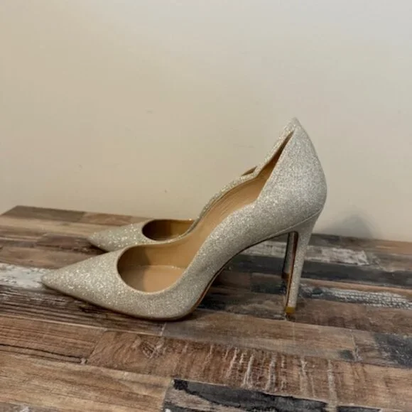Stuart Weitzman 100 scallop heels new